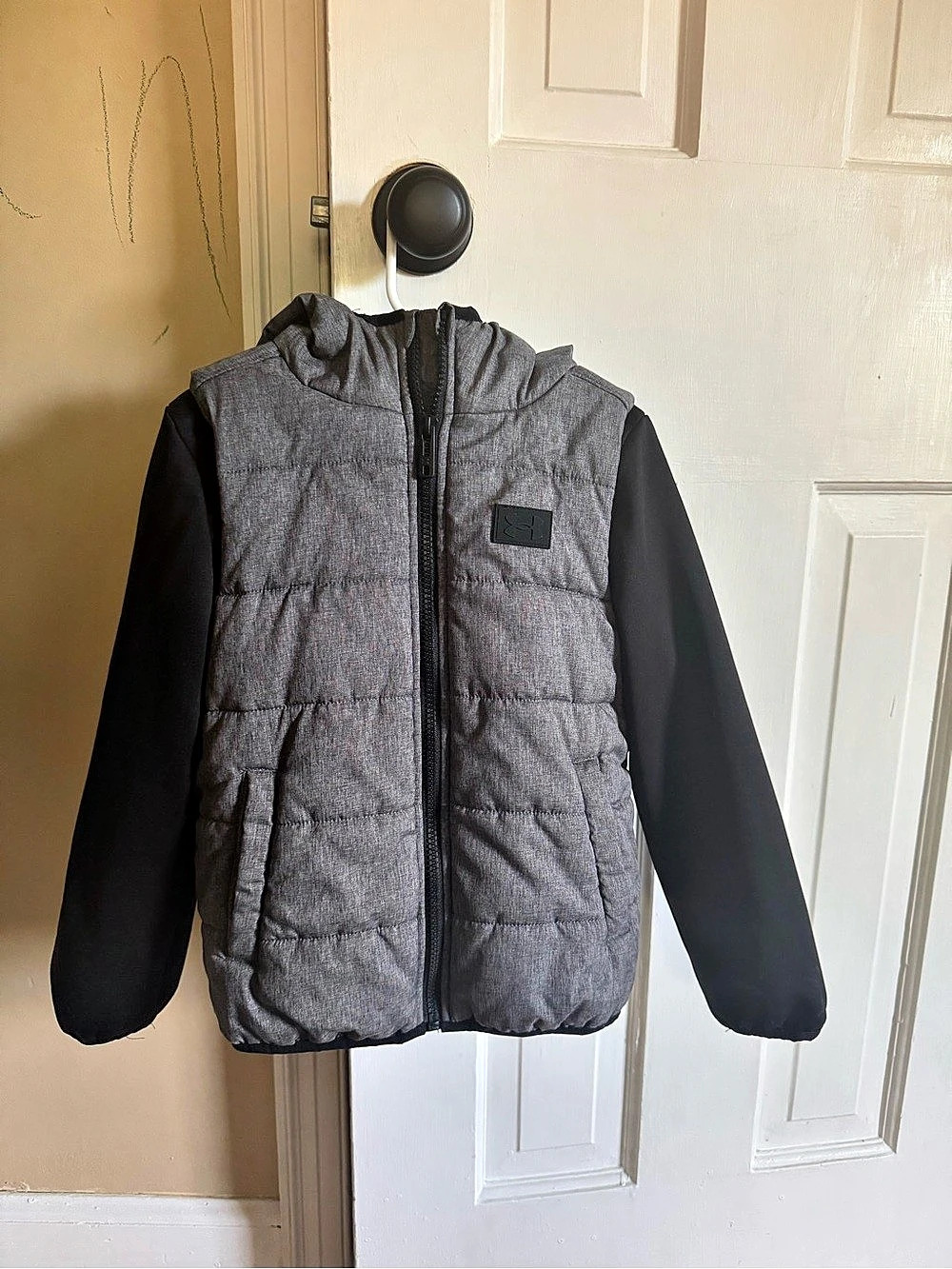 Gray & Black Puffer Jacket Like New